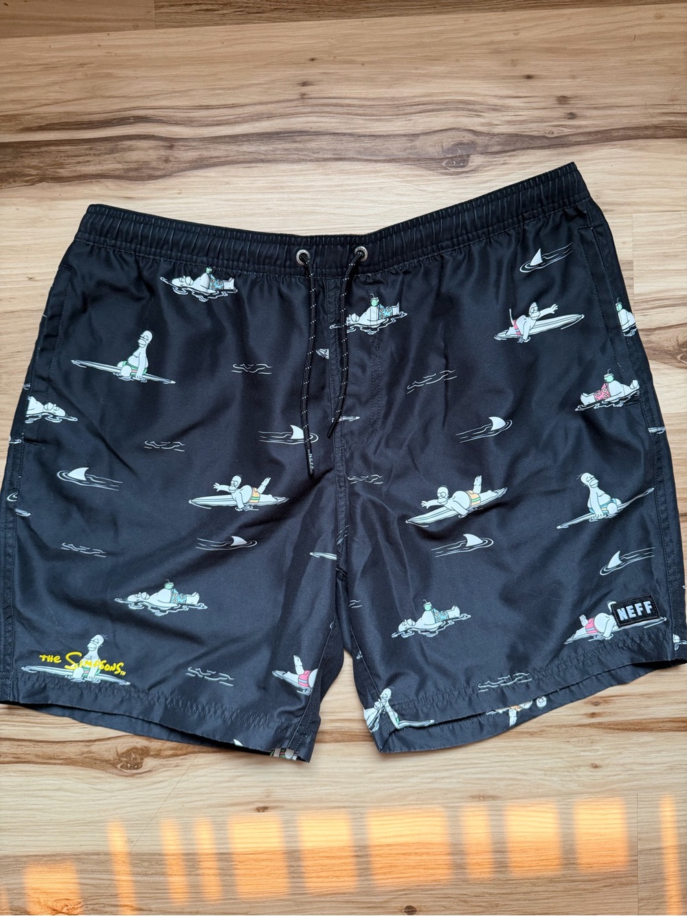 Neff x The Simpsons Men's Homer Surf Swim Trunks
Size XL - Picture 1 of 9